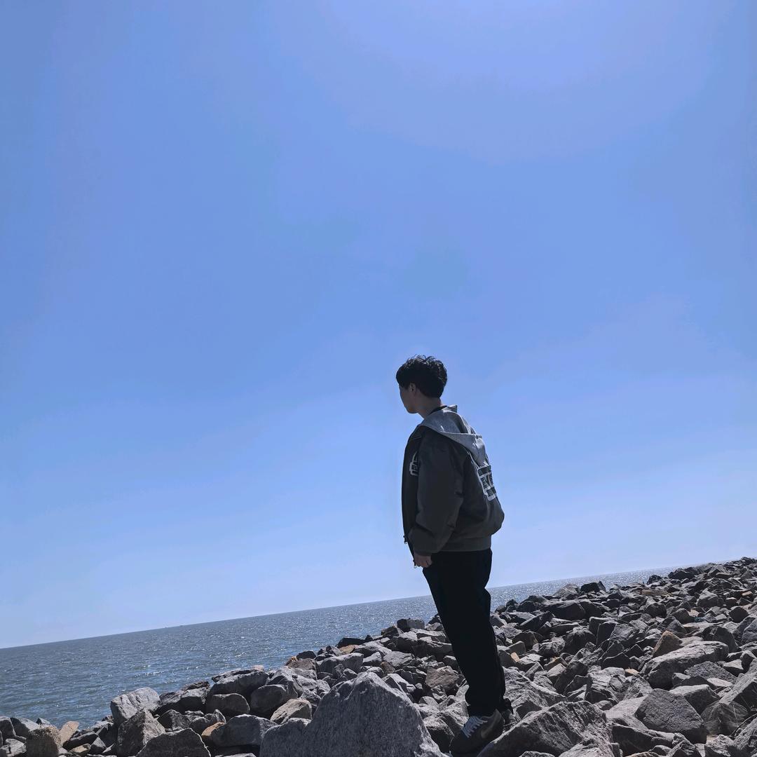 嘉乐.