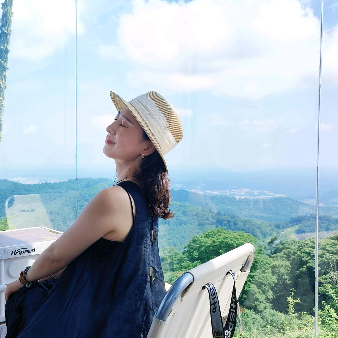 果冻吃了一口圆圆滴