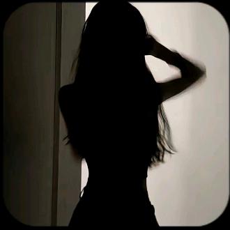 性感母蟑螂