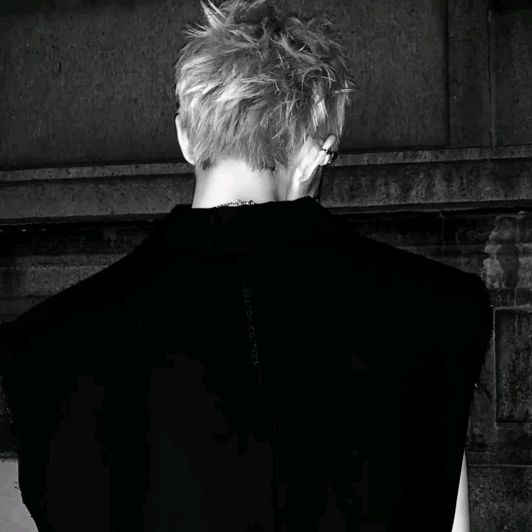 无感𝓩𝓳. FM