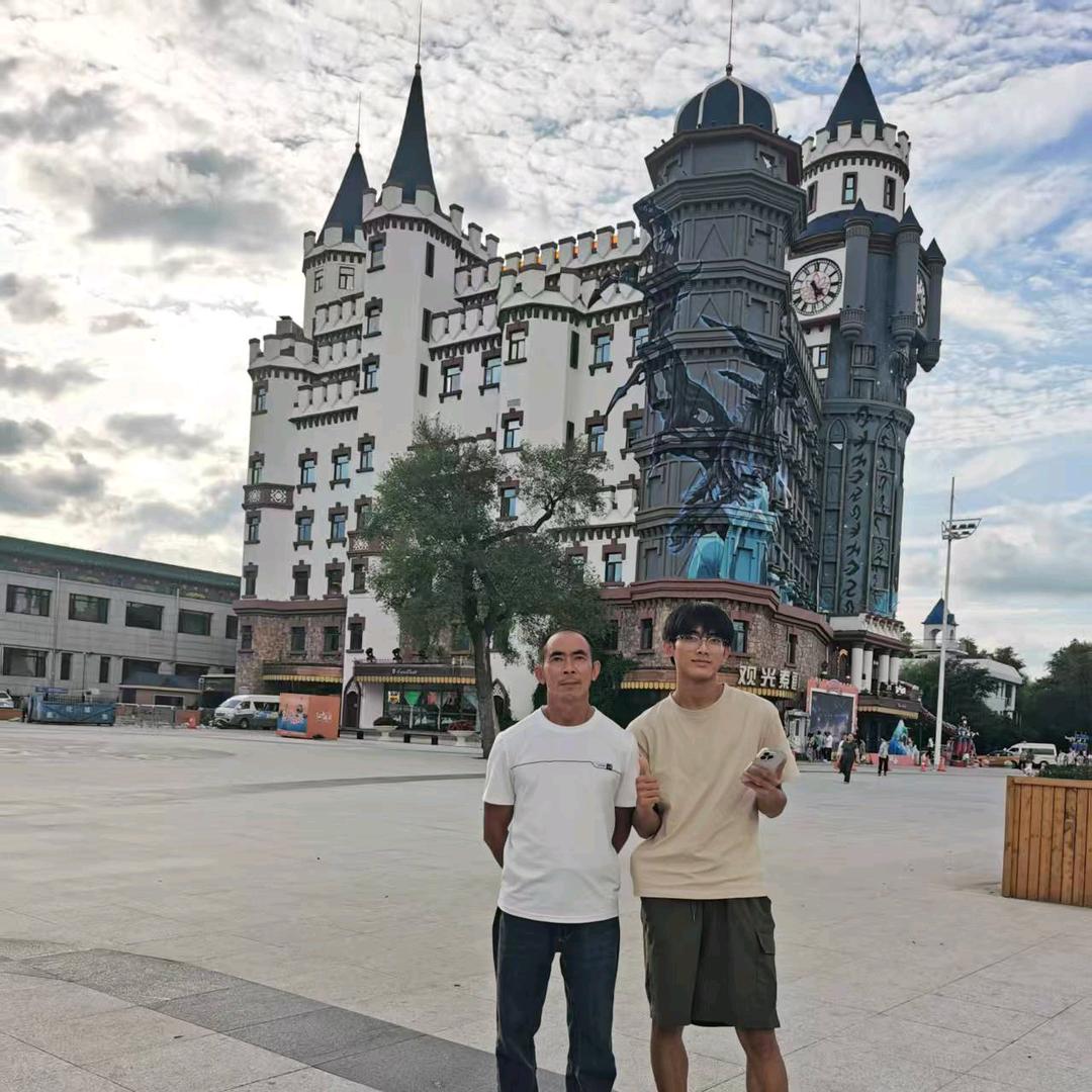 黄哥腾博汽车修理厂😜😜