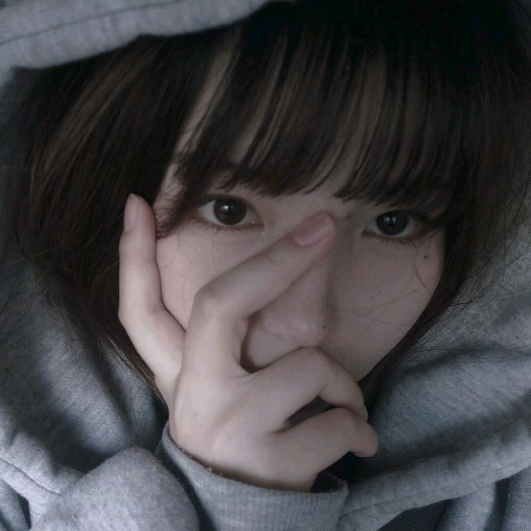 溦
