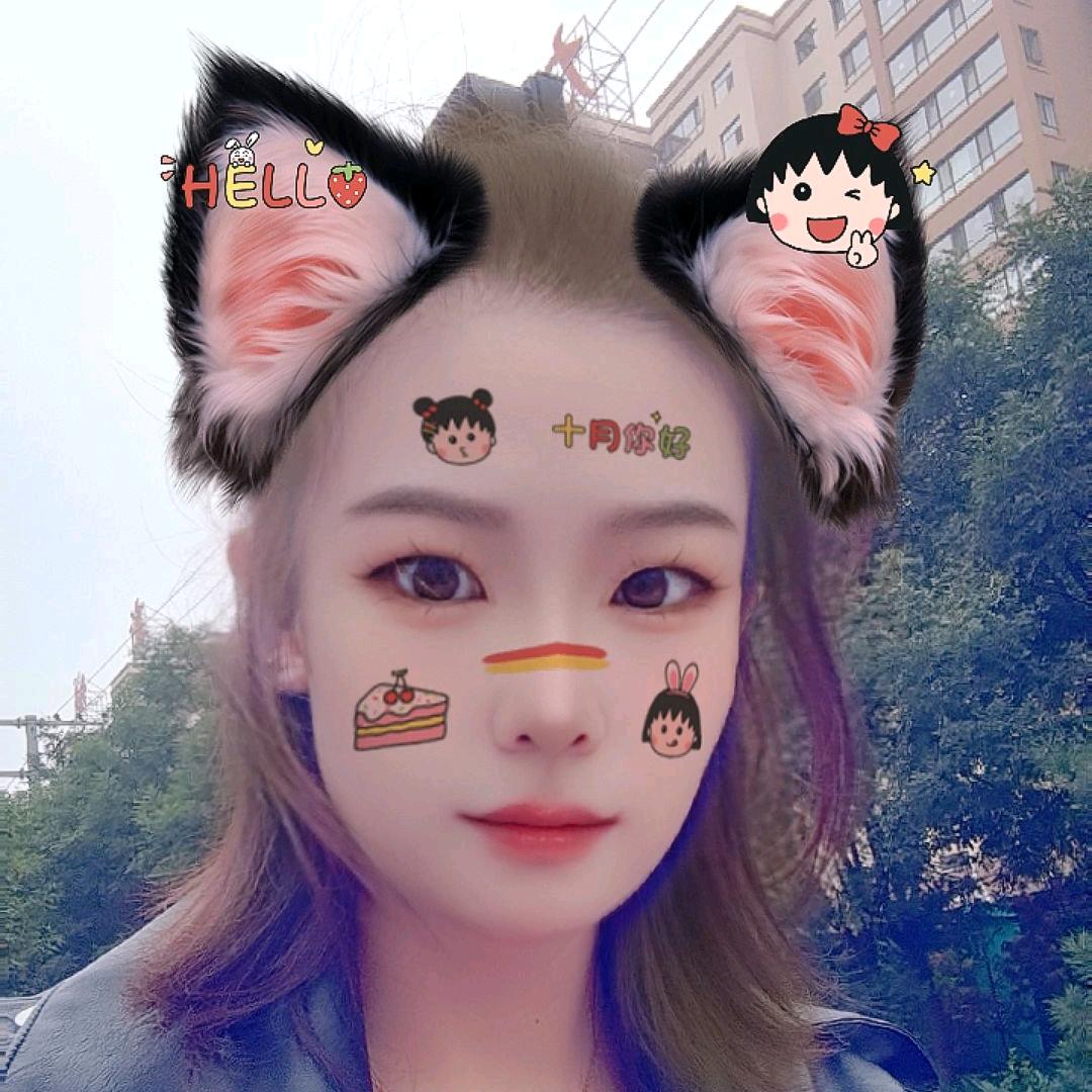 《小甜妹》     长不大的小姑娘
