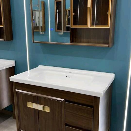 太原市尖草坪区恒尔洁具经营部