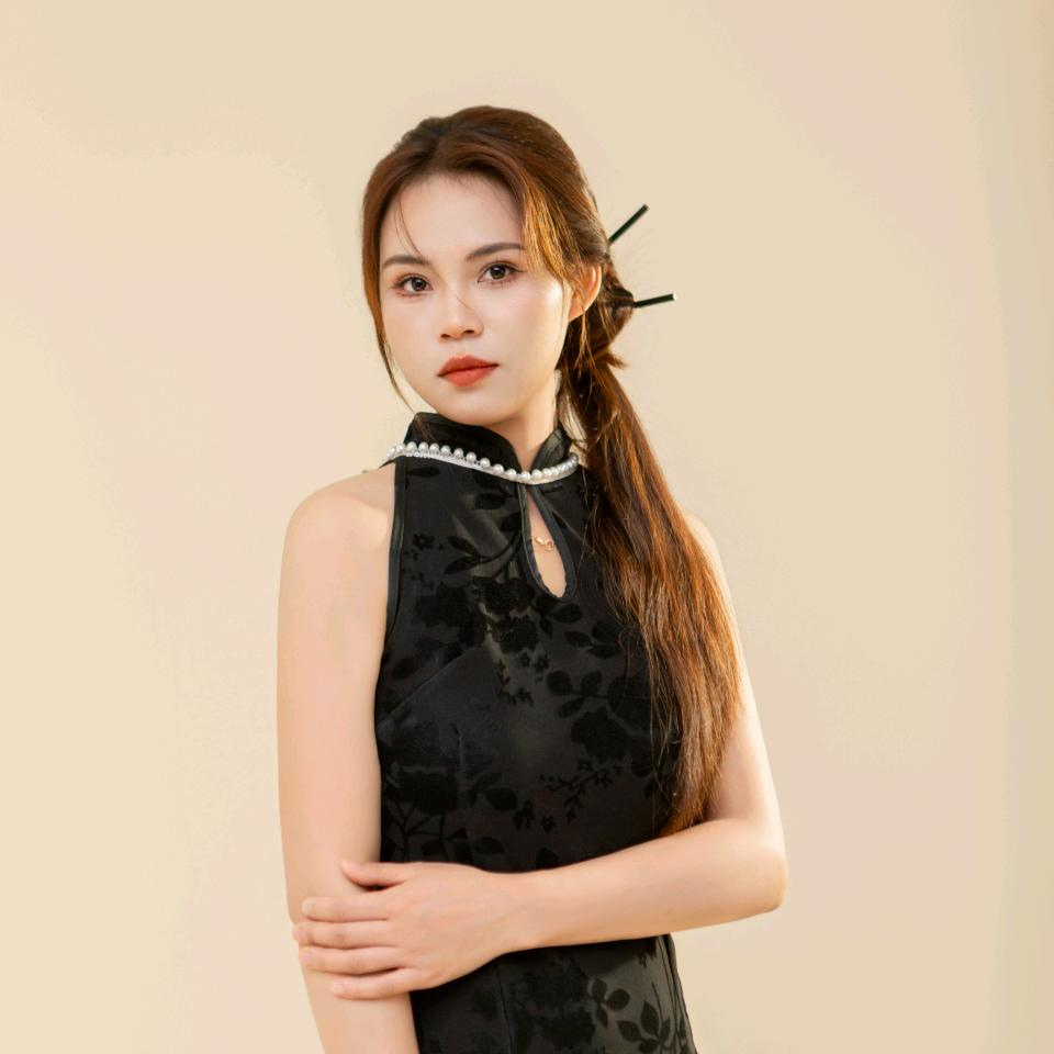 𝕃ⅈ𝕦༊劉ོྂཾ