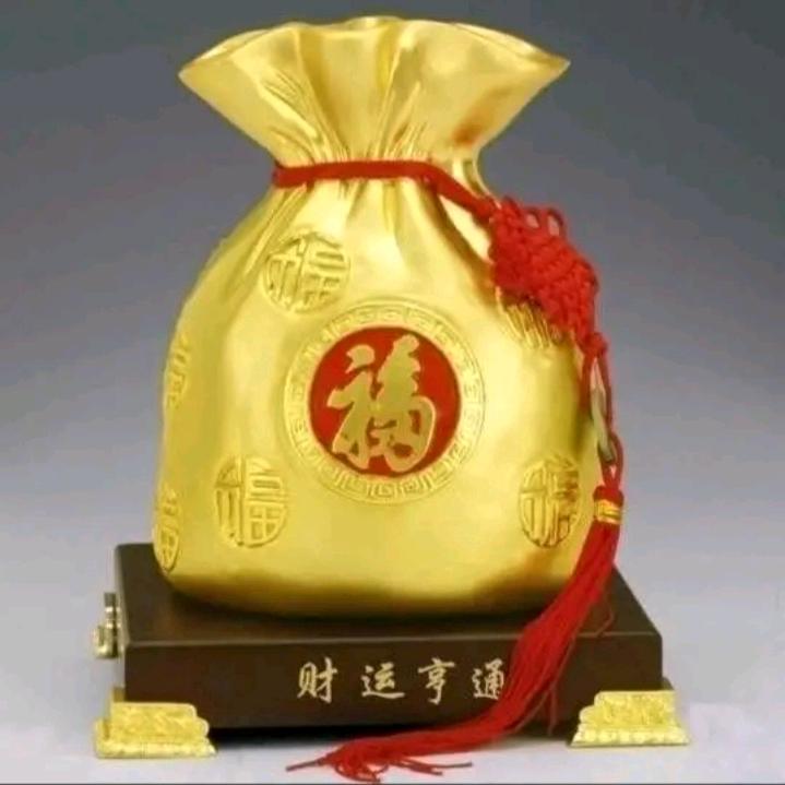 爱。宏峰