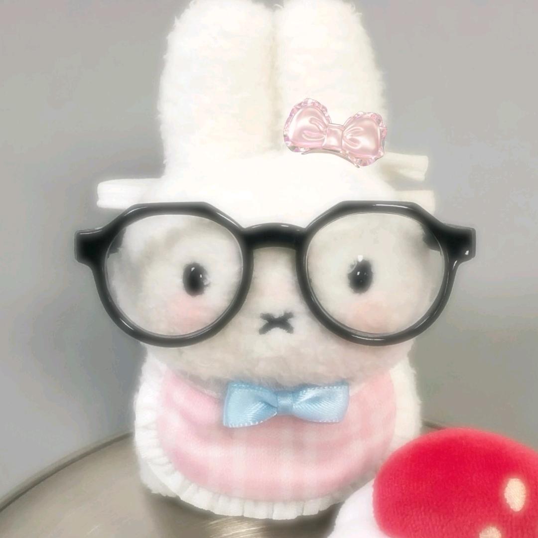 被小鱼打服14次的菜琪