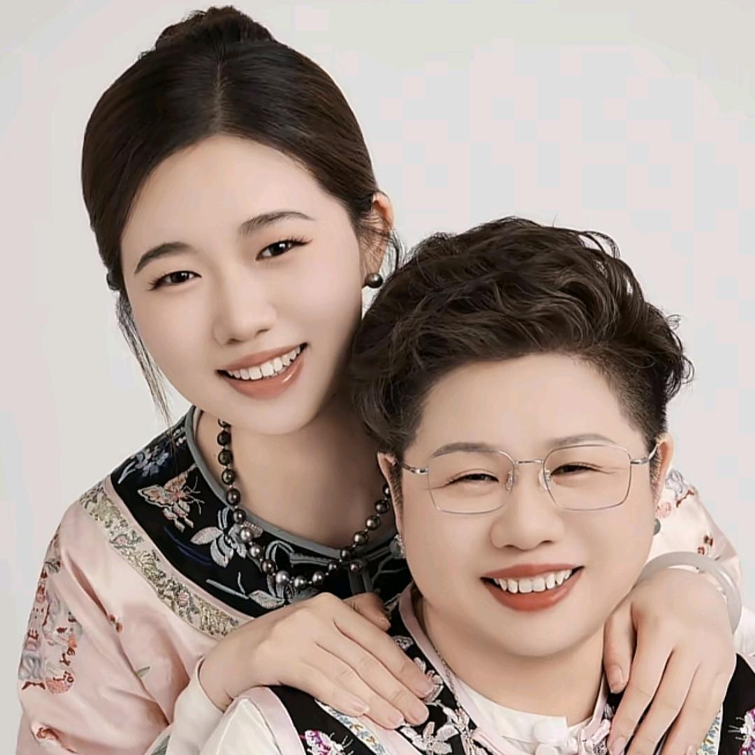 花滿林真丝服饰～甄选爆款