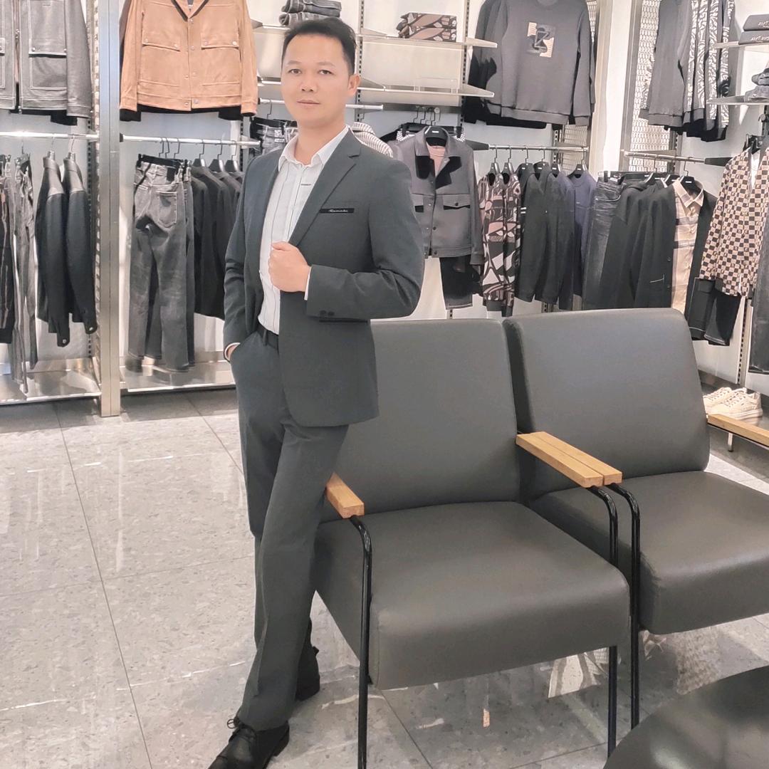 @爱唱歌的卖房啊盛