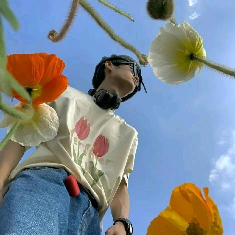 笑起来能吃个椰子
