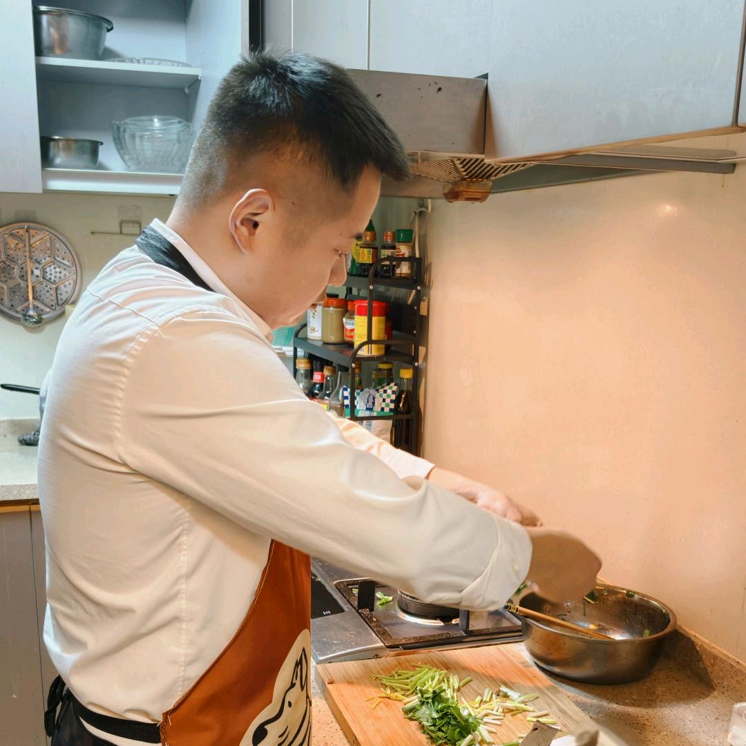 胜冬冬（无声有味）