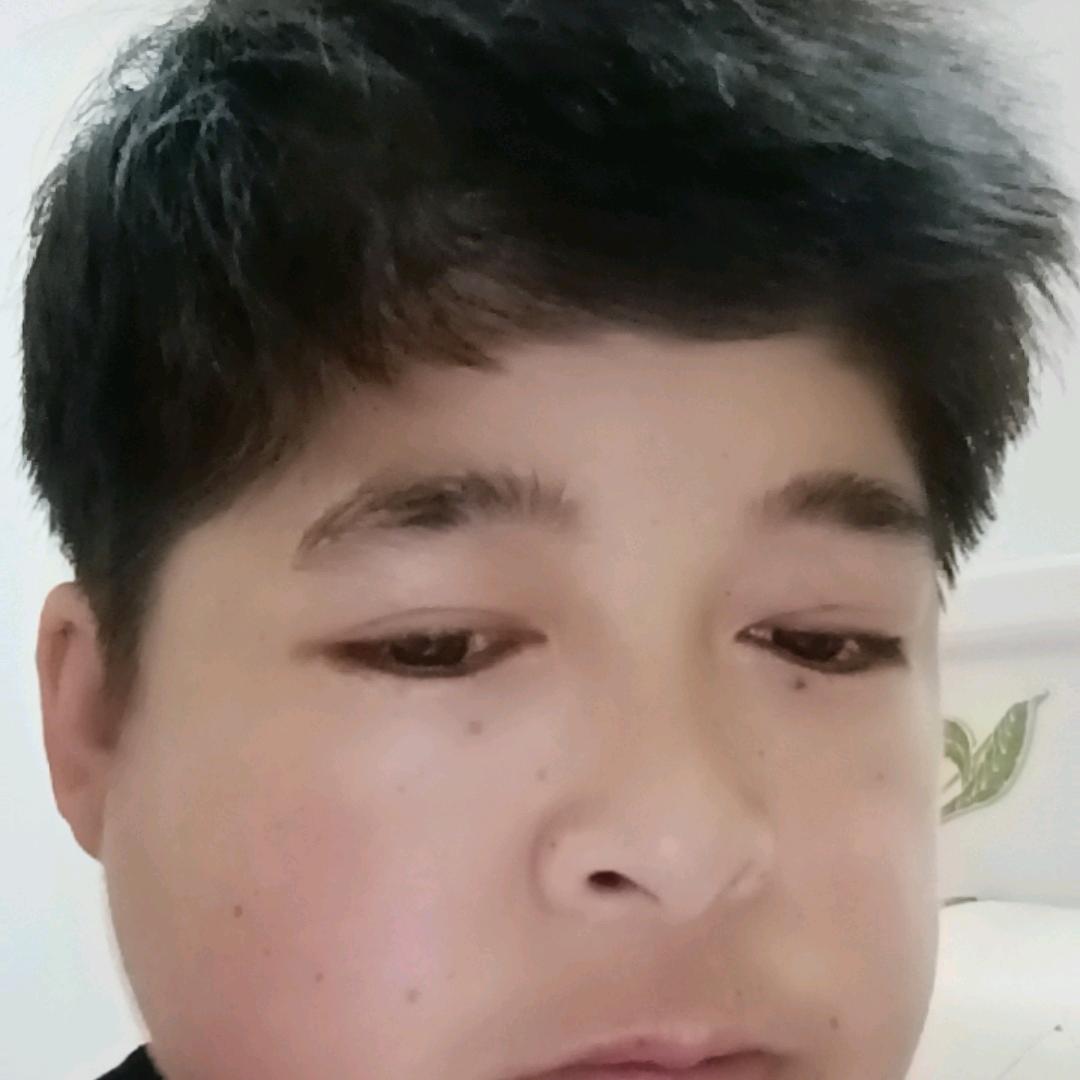 王存英
