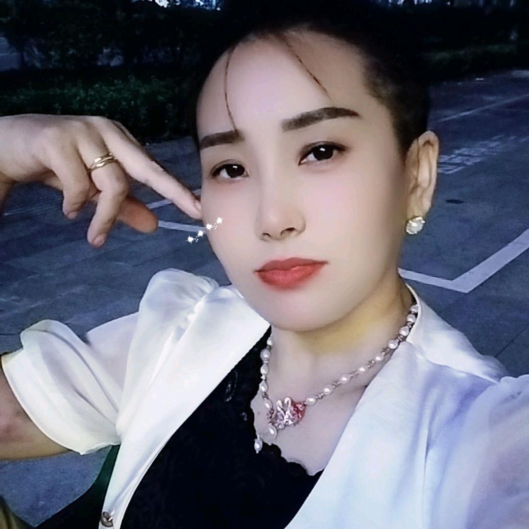 百变芳姐