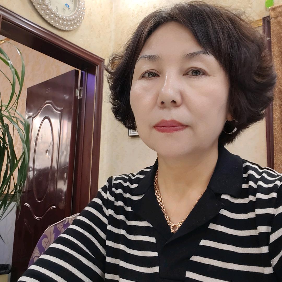 依人服装