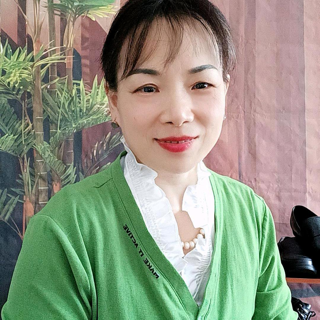 清清跳舞《鞋服店》