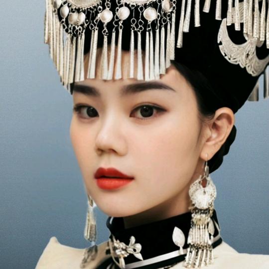 丫头(人间清醒)