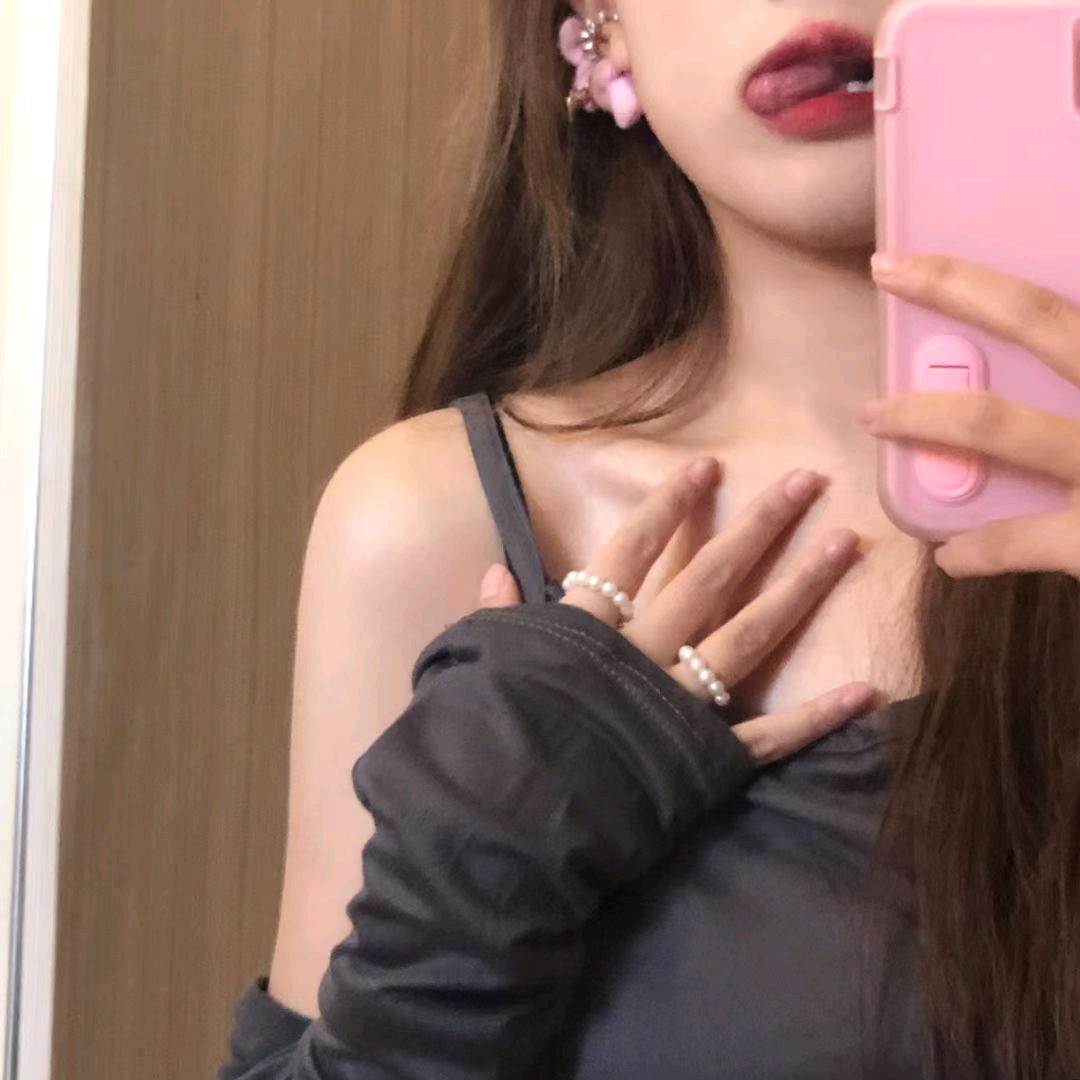 经常请吃饭的漂亮姐姐