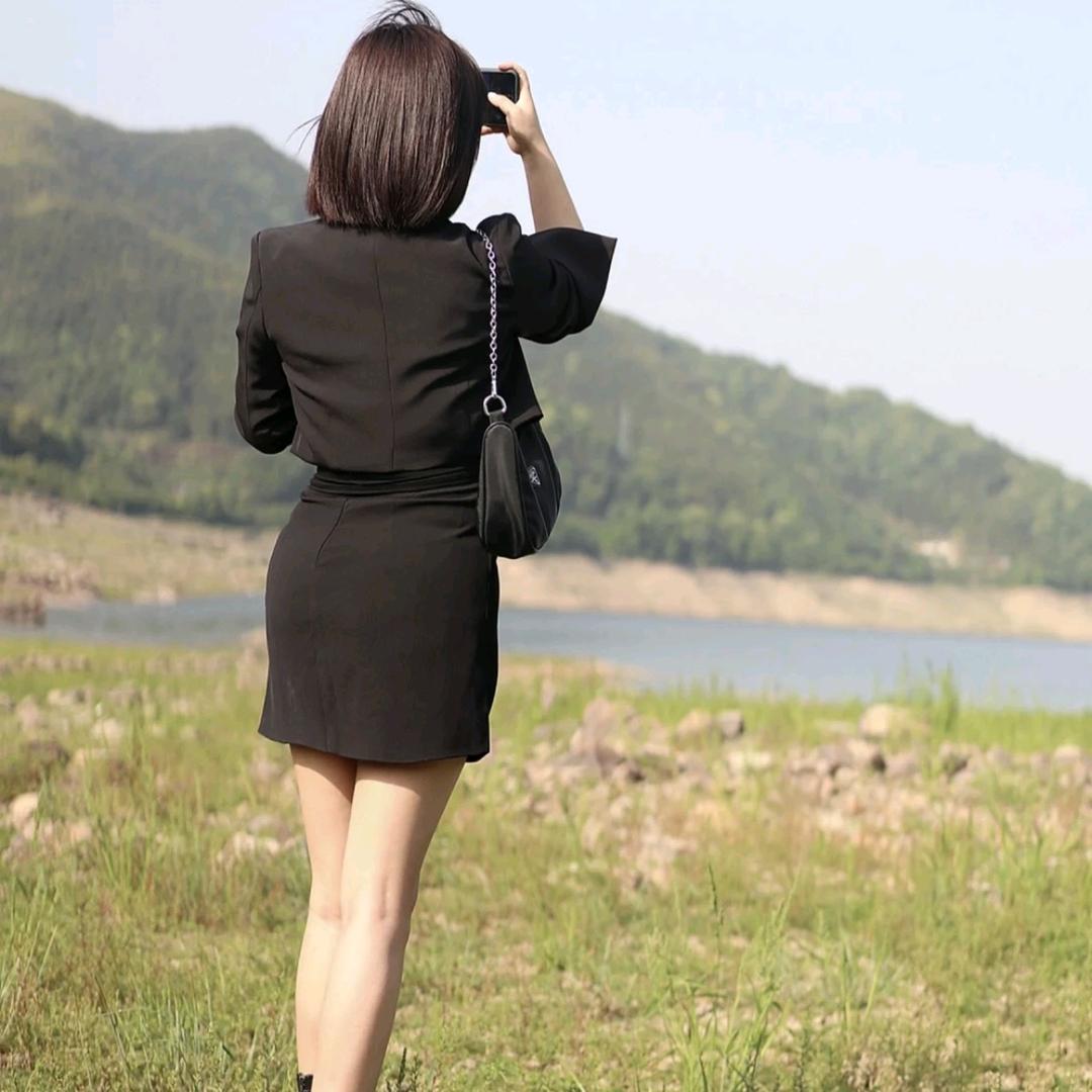 忻州市忻府区里物服装店