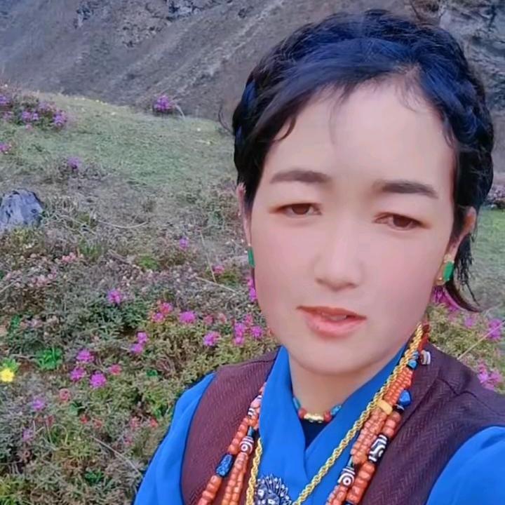次仁卓嘎