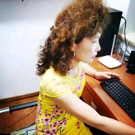 凯丽时尚女装店