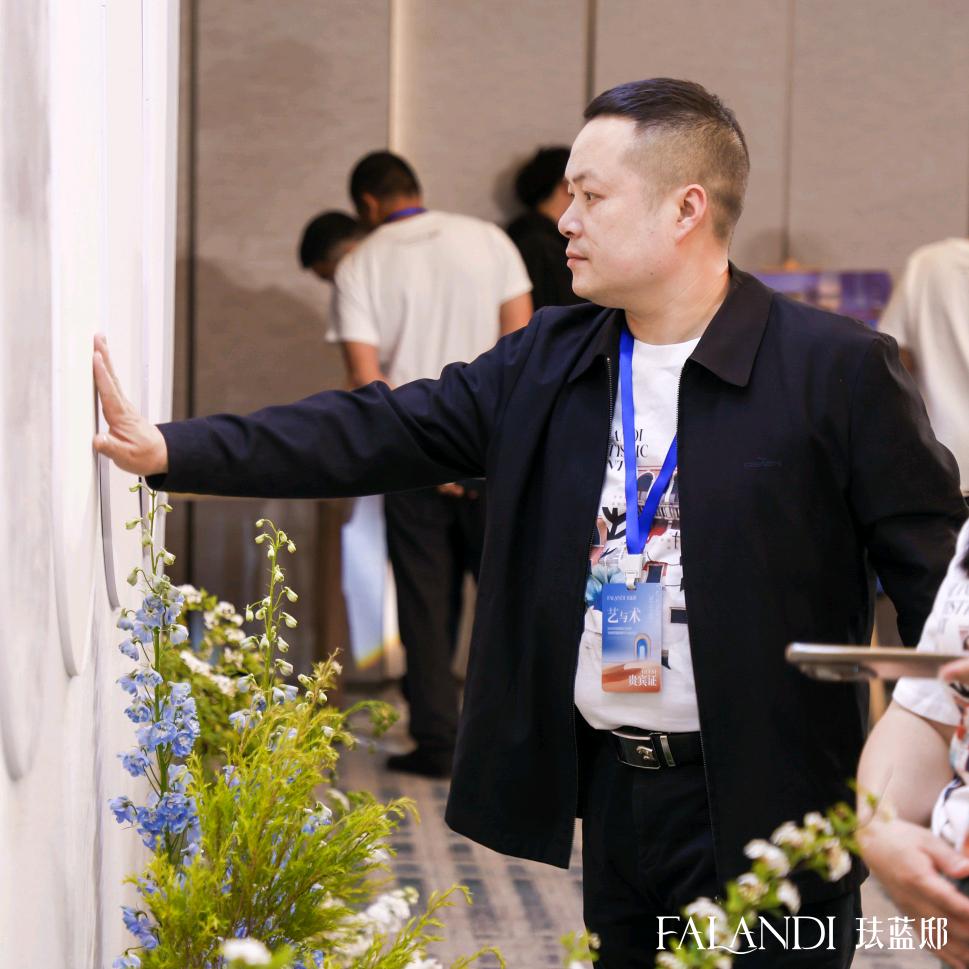 嘉宝莉.万宜漆、珐蓝邸艺术涂料（新化）