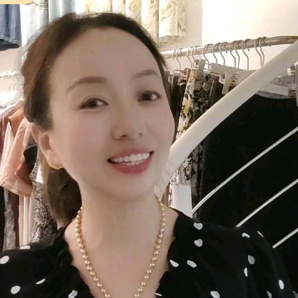 滨海县育才路《娇美》女装