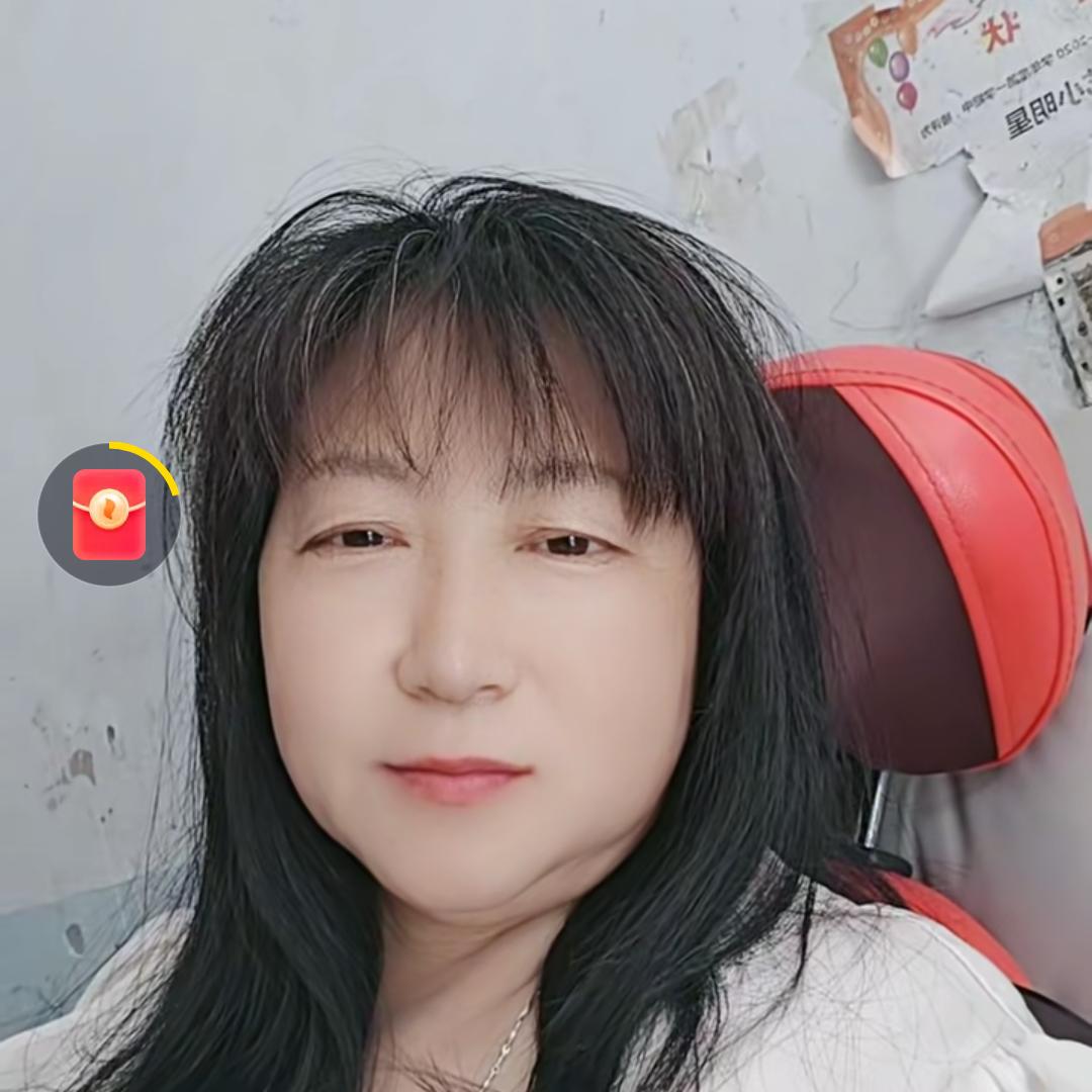 @1971977166爱笑的老太太