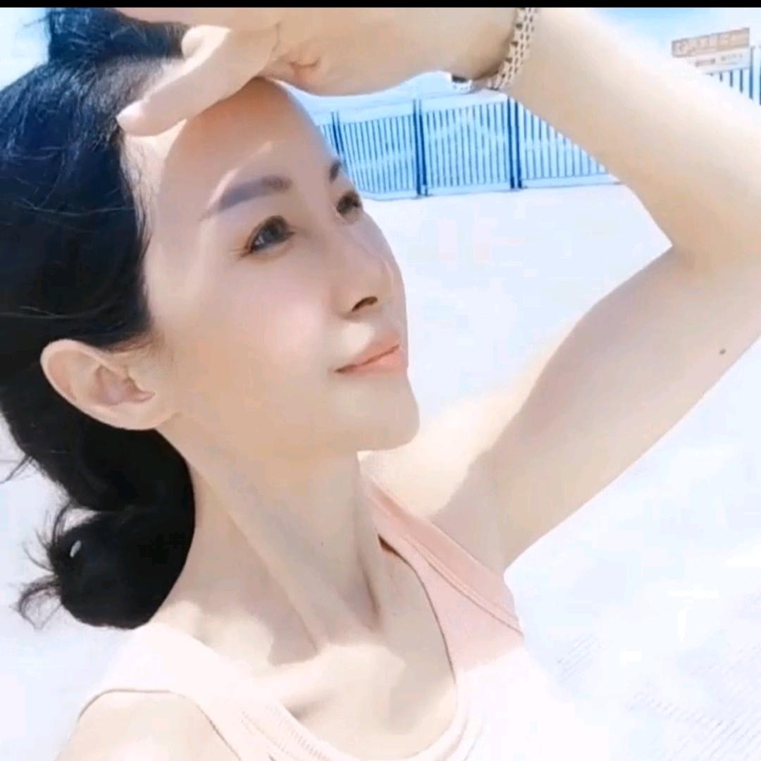 阿华 水瓶座