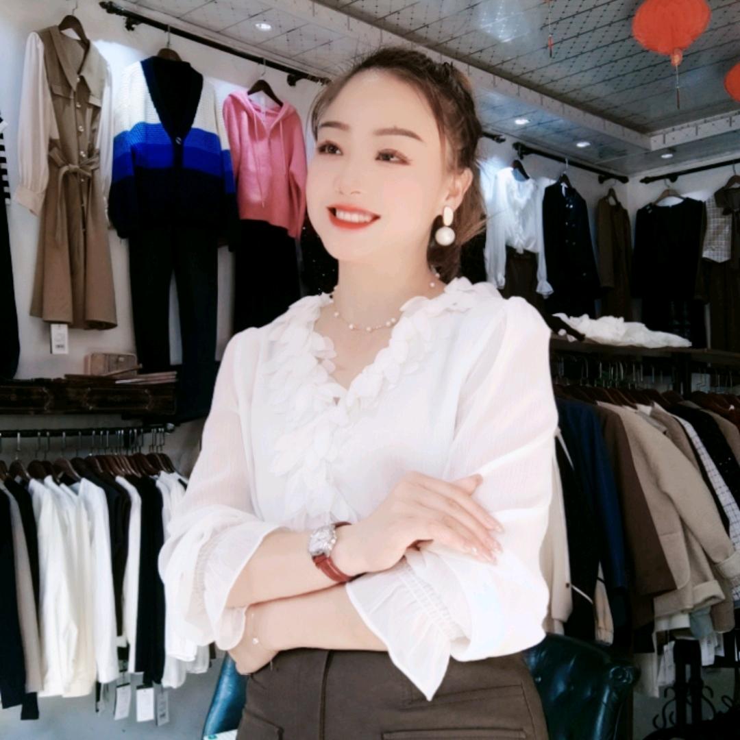 郝寨靓衣坊女装