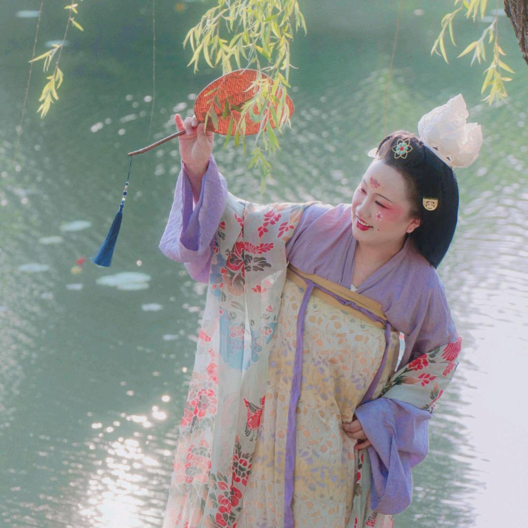 燕姨、古典妆娘(线下招生)