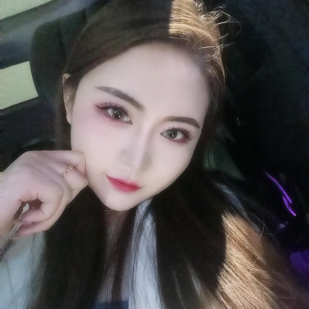 苗苗吖