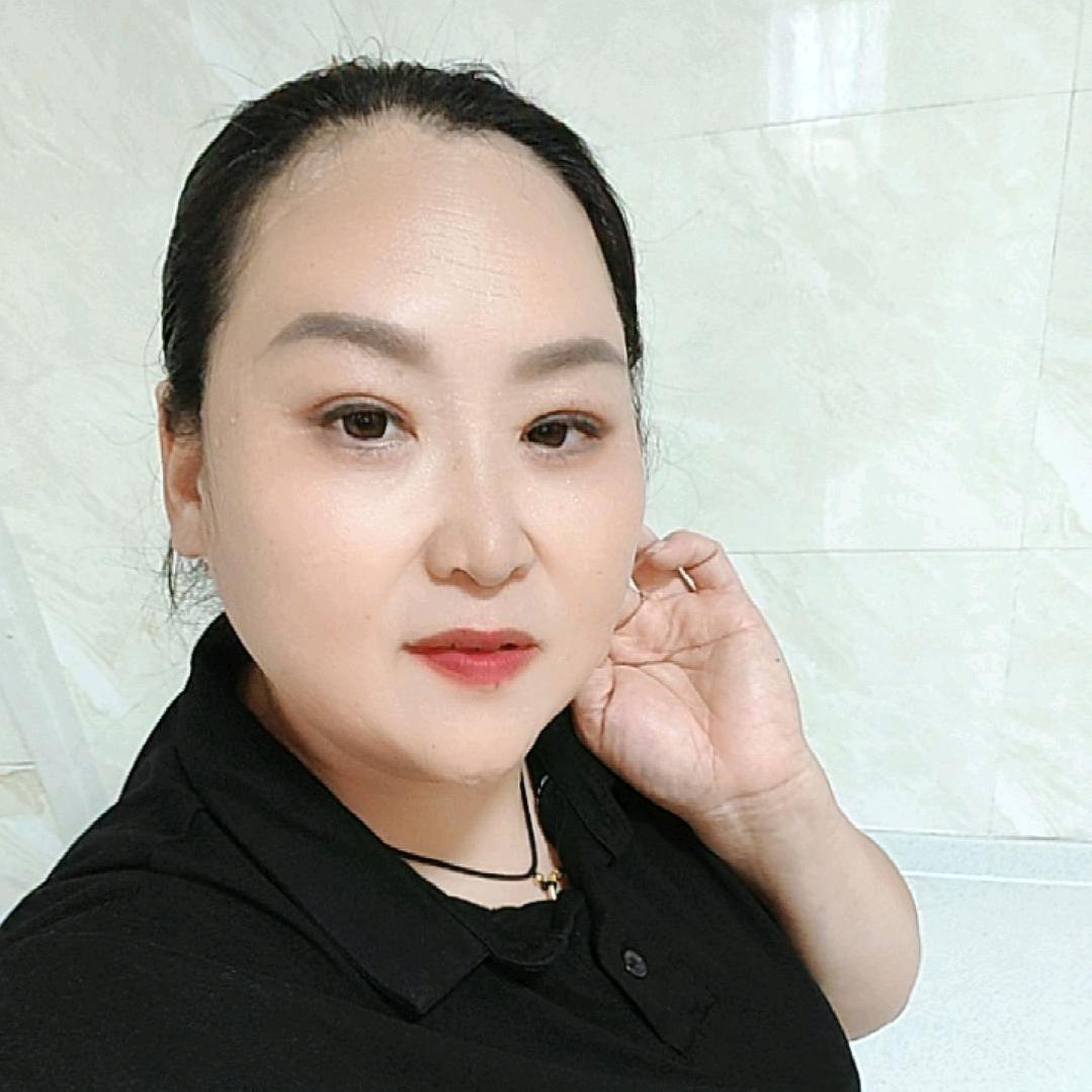 程以琪（小黄蜂)