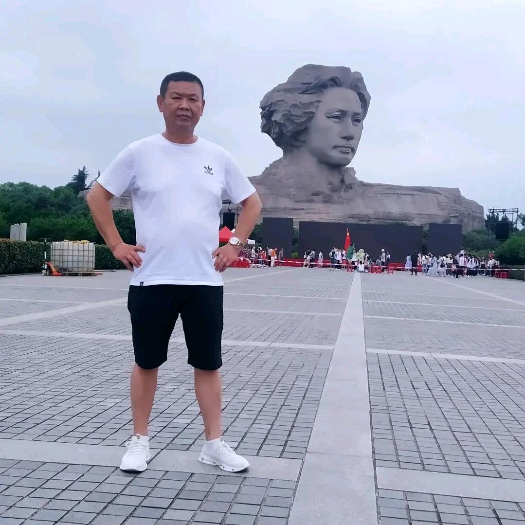 红色南街村匠心豆制品