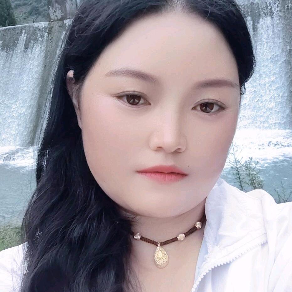 小情妹（小魏）