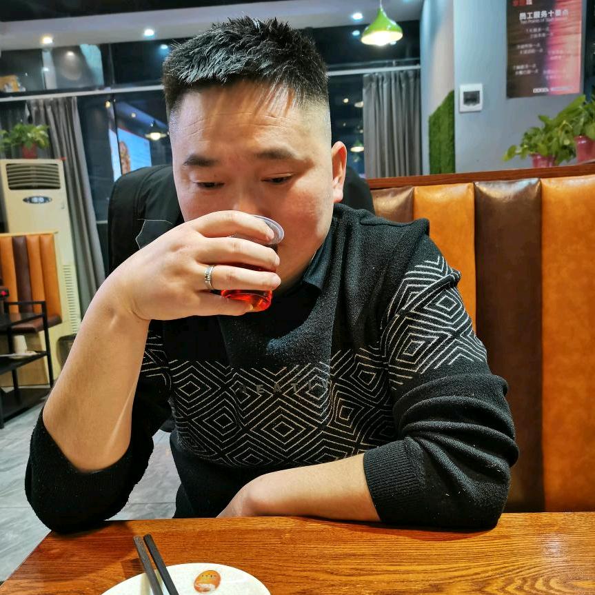 【我划船不靠风全靠浪】