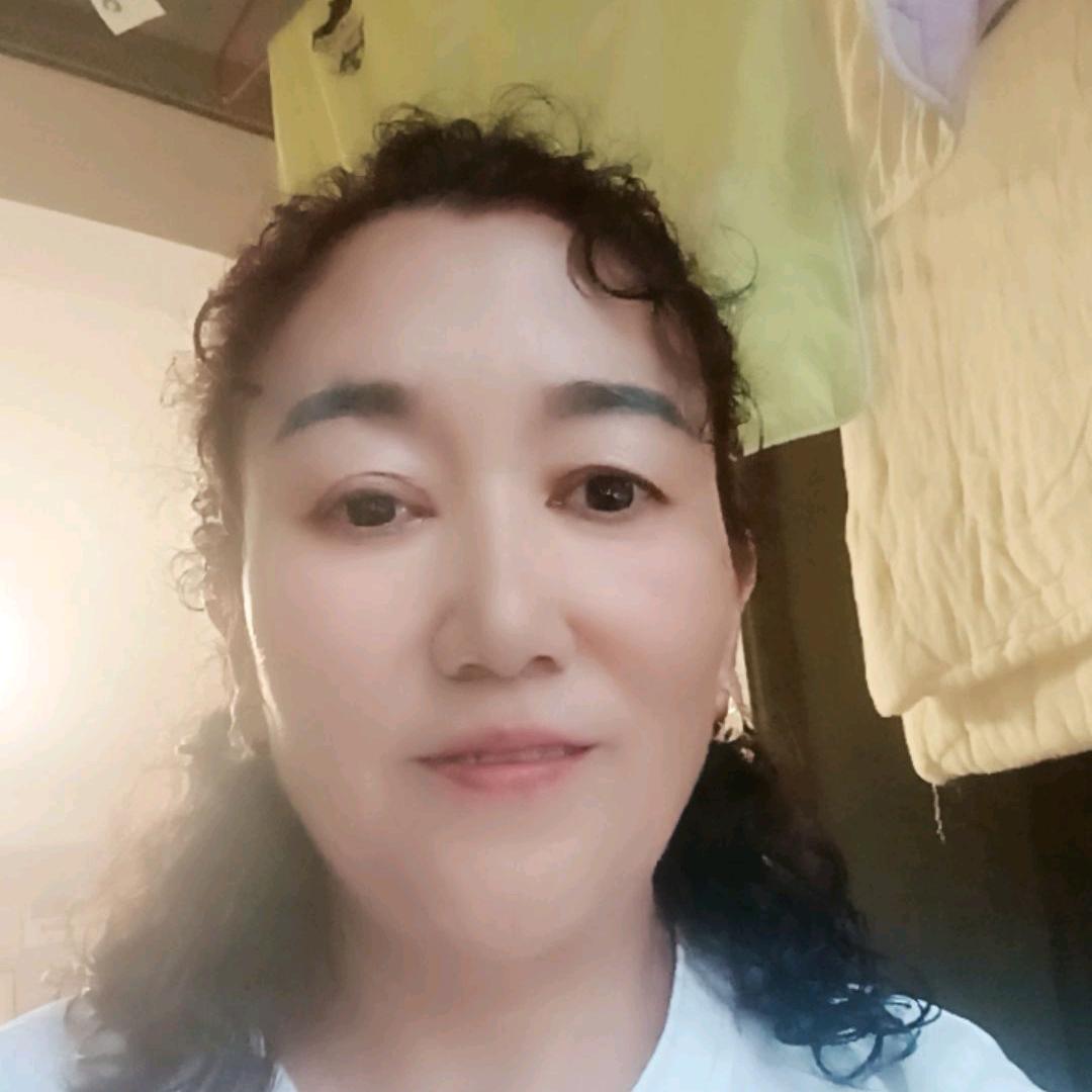 达州宣汉张姐晚上7，28分聊天加唱歌直播