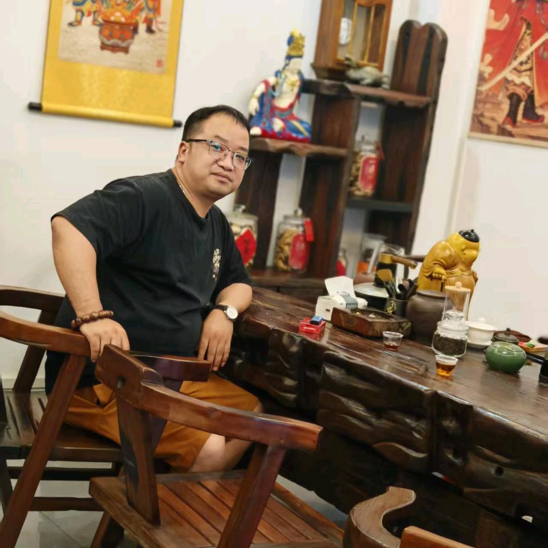一 路 向前
