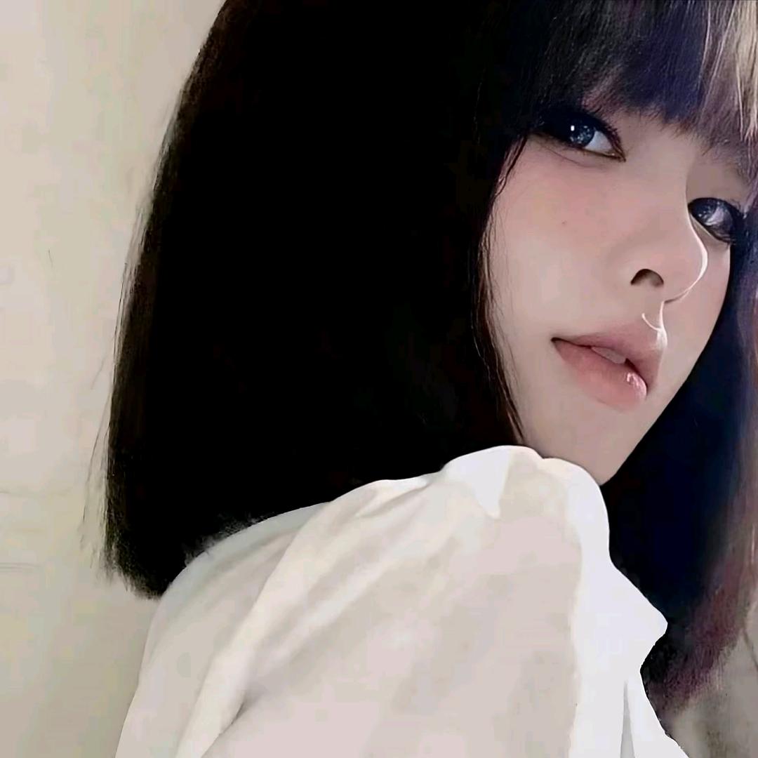 🌈绝美柔弱女主狂抽霸总大腚