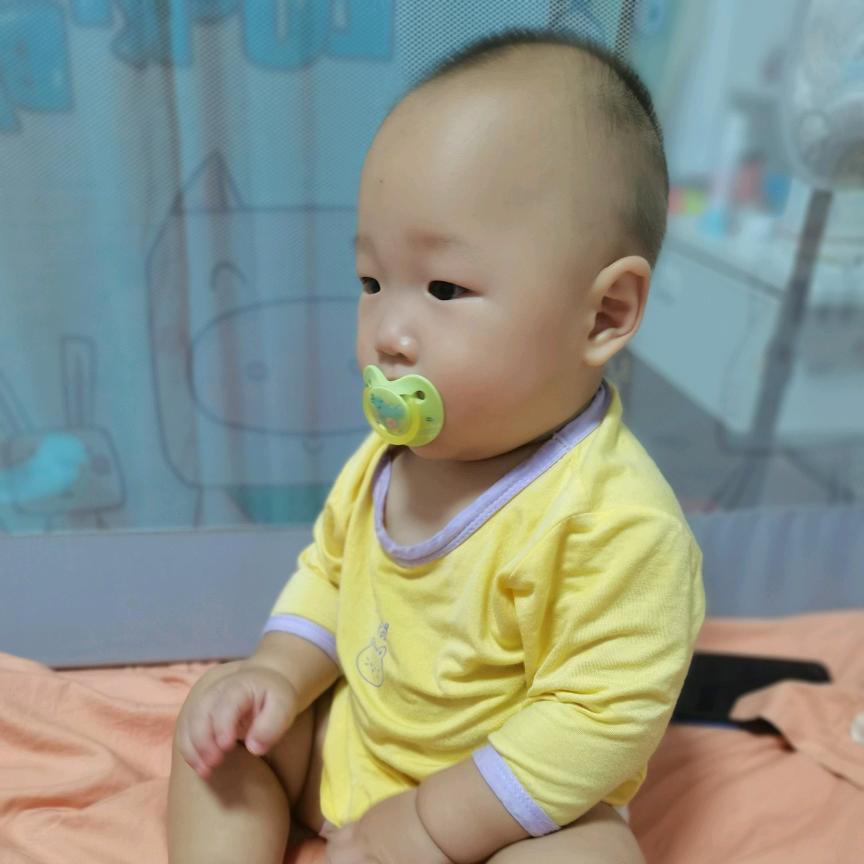 小小殷