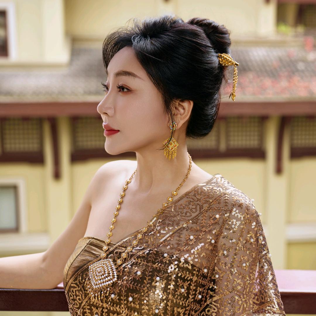 梁大小姐👑