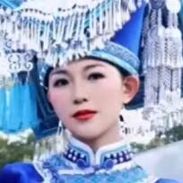 星辰学长好味来开开心心过好每一天