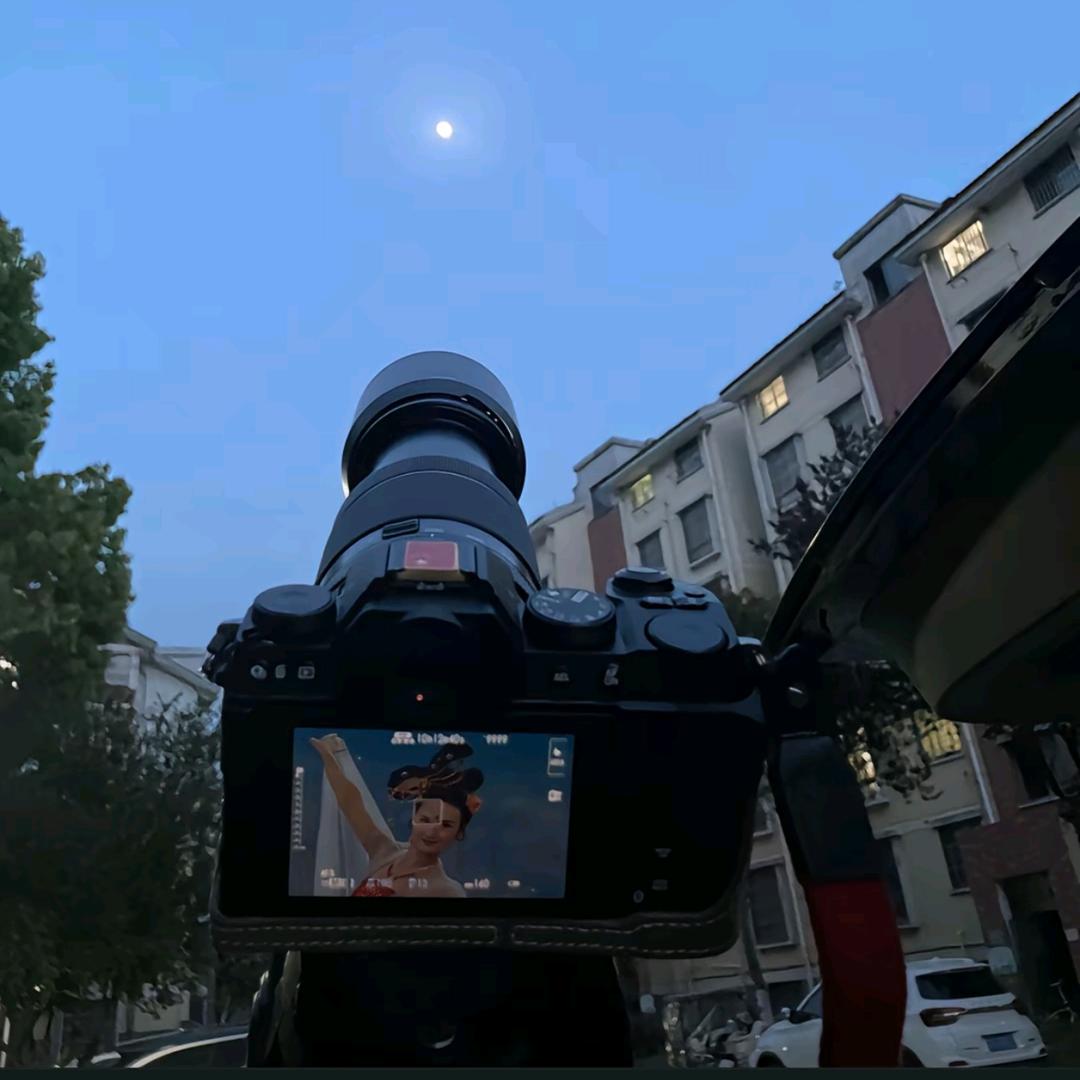 潘洲夏天