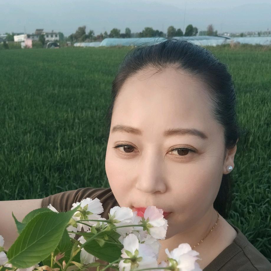 红红