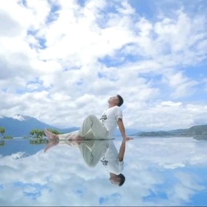 云县豹子拖道路救援有限公司