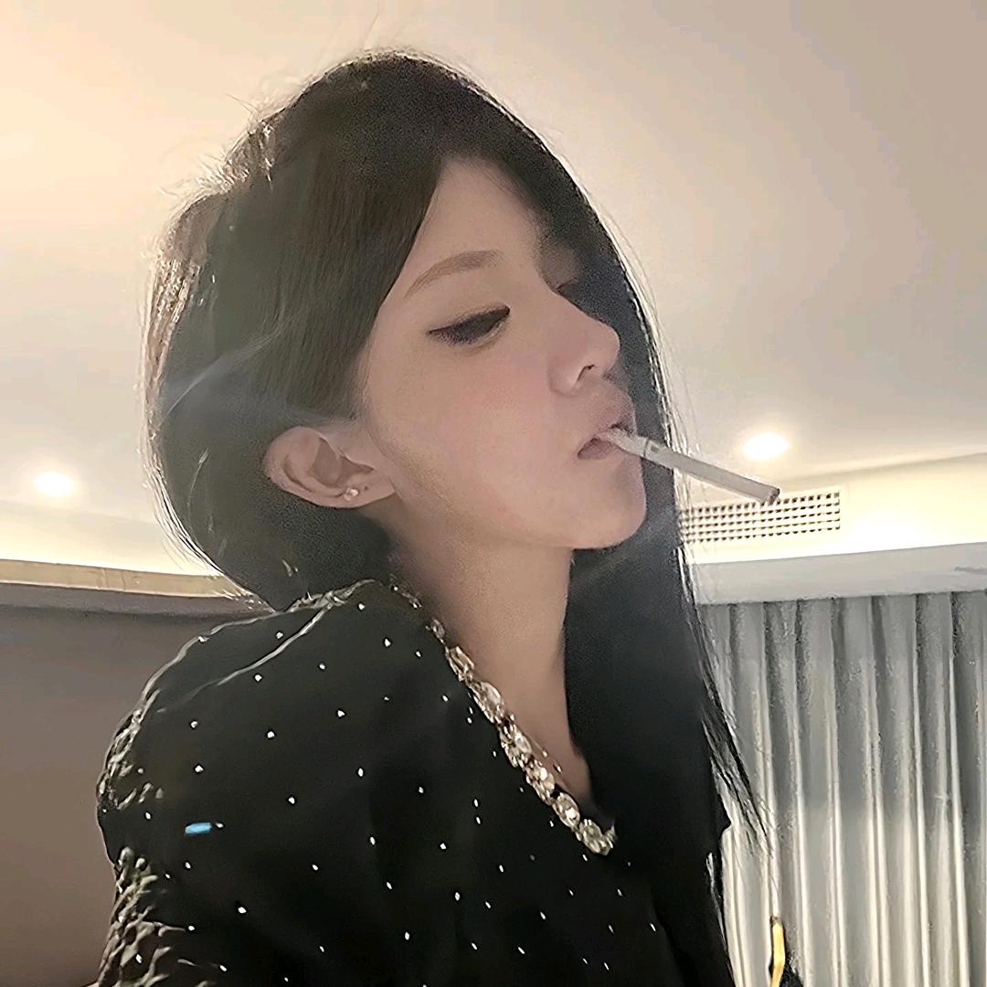 ꧔ꦿ᭄最凉꧔ꦿ不过人心（闭关）