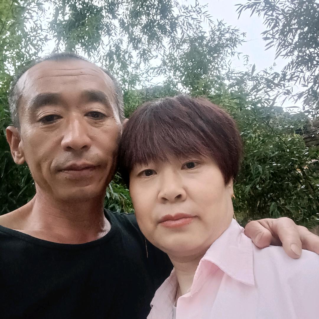 低调
