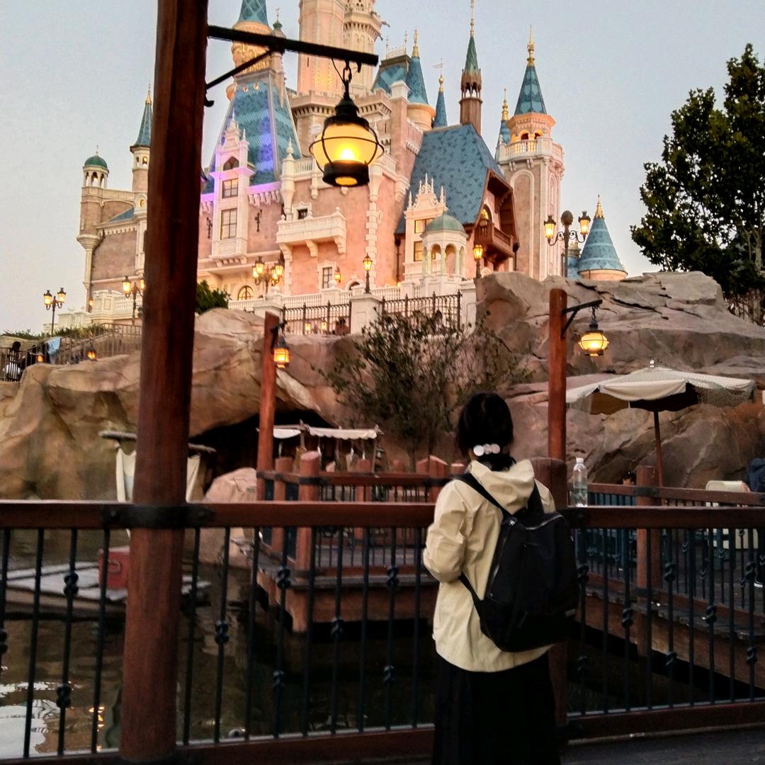 云雪（拒私聊谢谢）