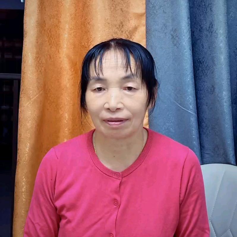 芳姐，不定时开播