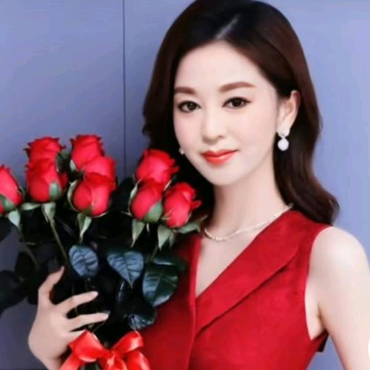 侠侠创业（首播唱歌🎤十聊）每晚8点20