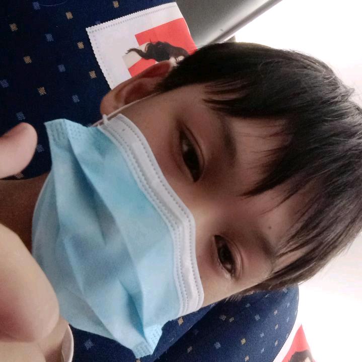 小院红